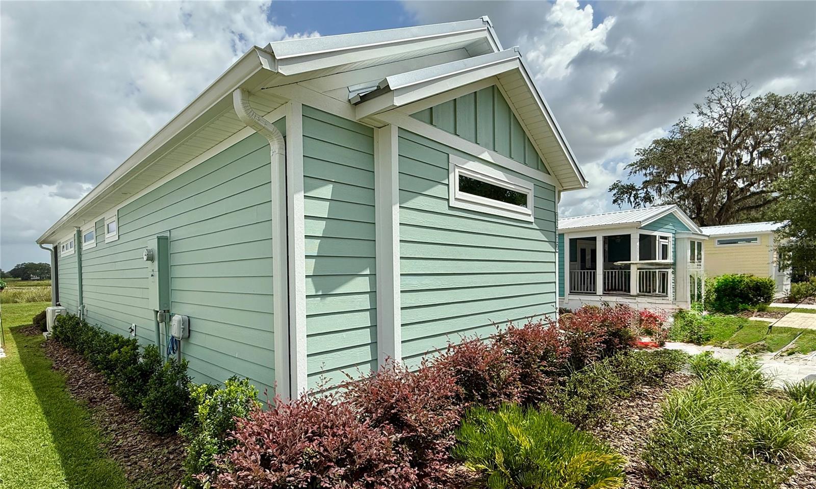 Image 7 of 39 For 12110 Grand Oak Lane
