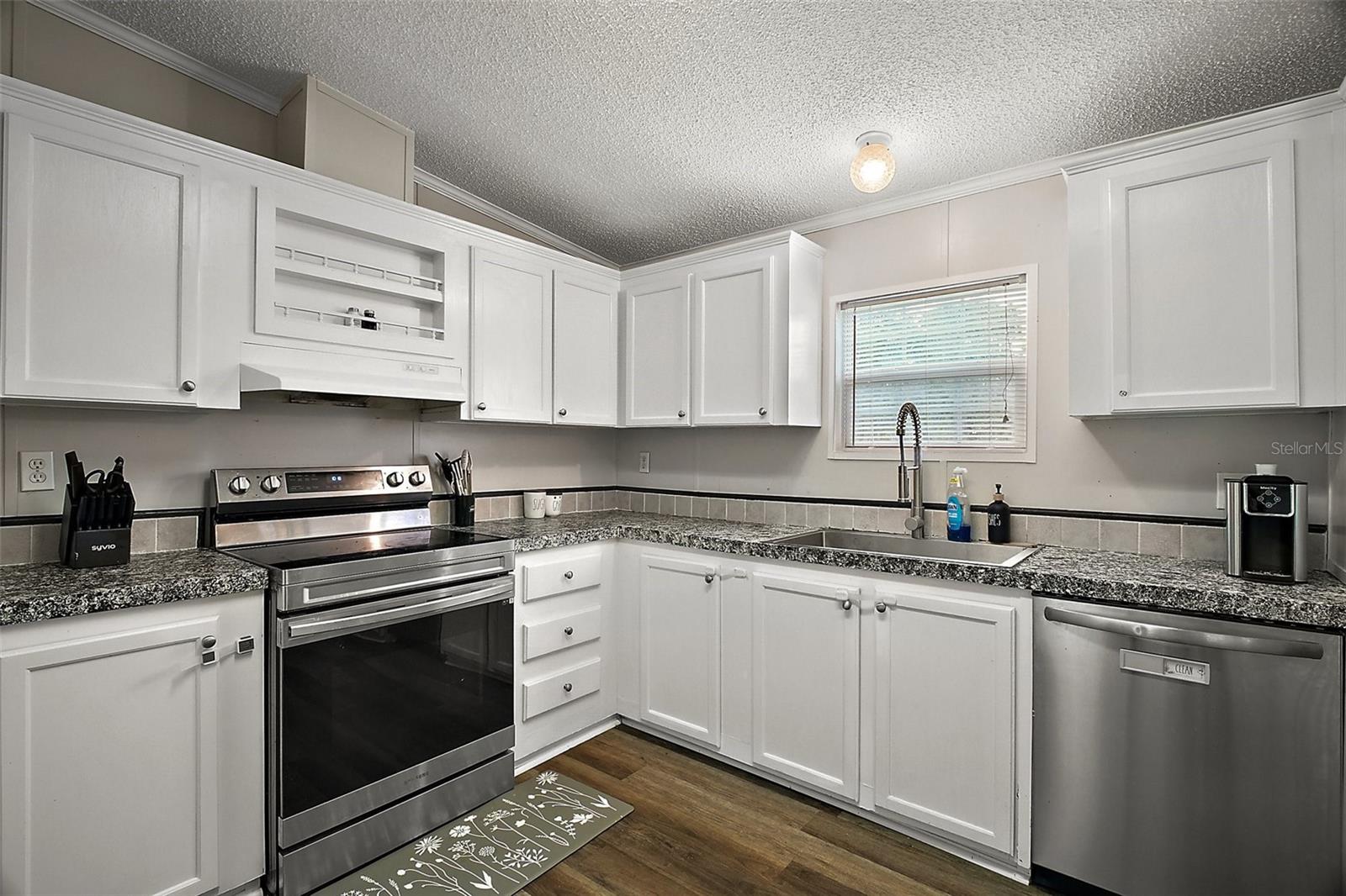 Image 12 of 41 For 42826 Piney Acres