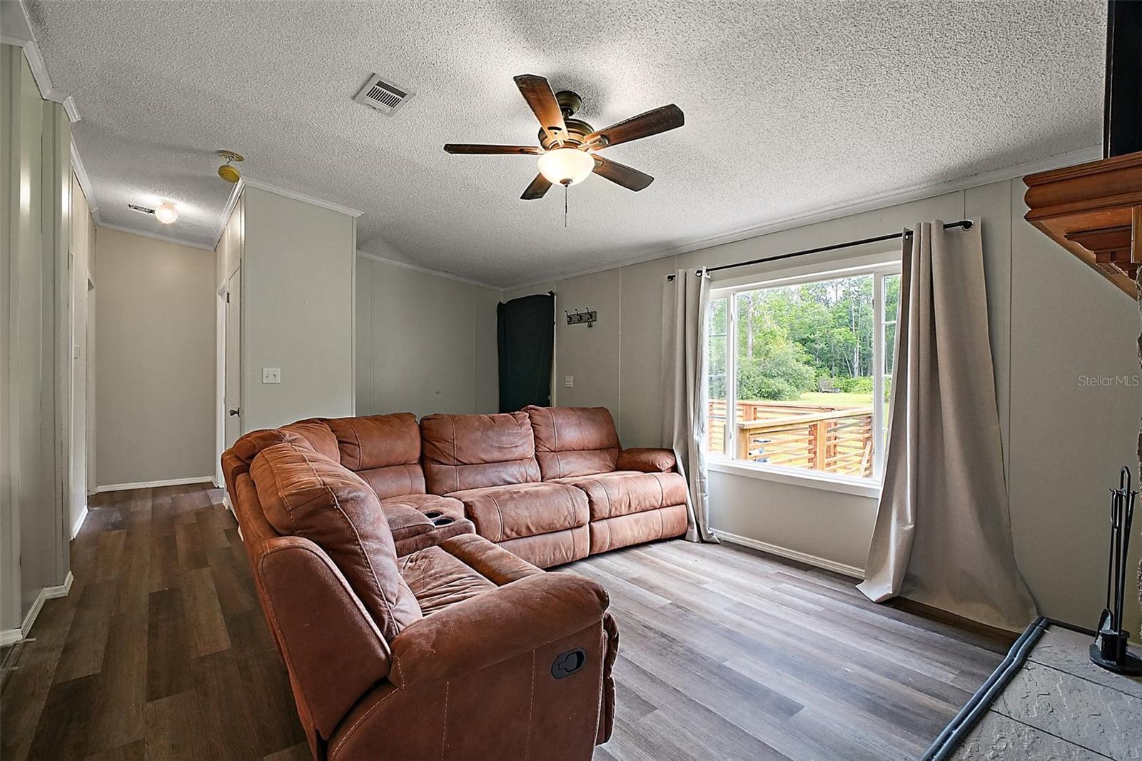 Image 4 of 41 For 42826 Piney Acres