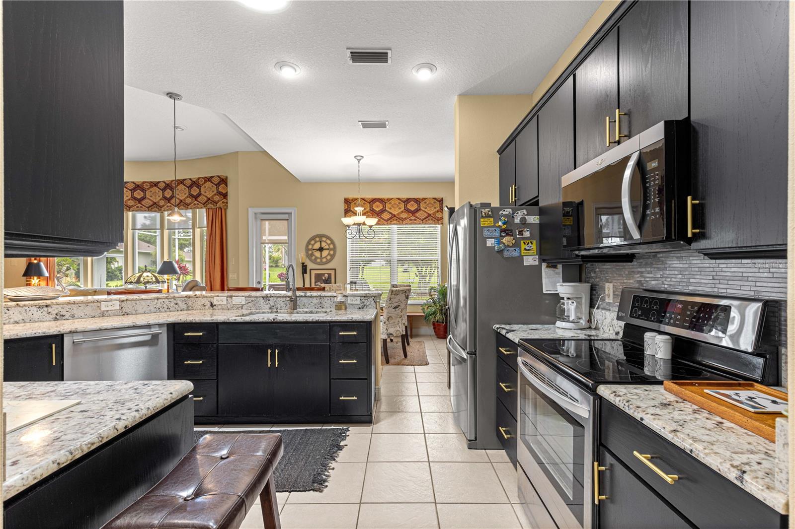 Image 16 of 57 For 39145 Treeline Drive