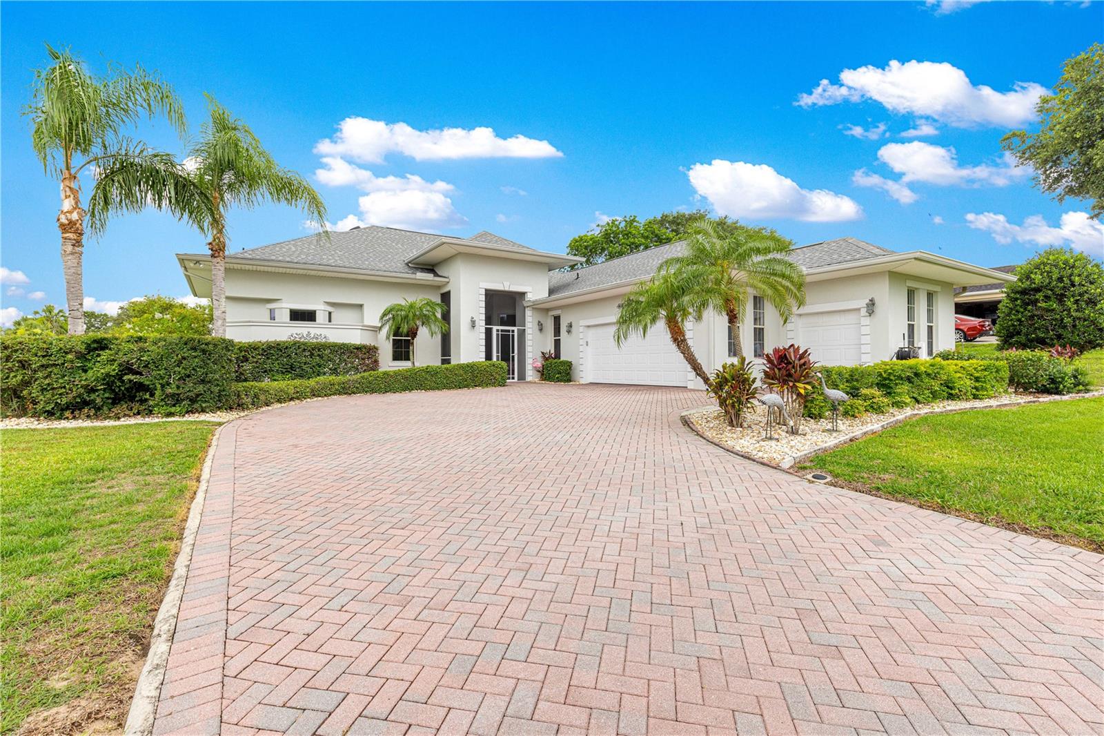 Image 3 of 57 For 39145 Treeline Drive
