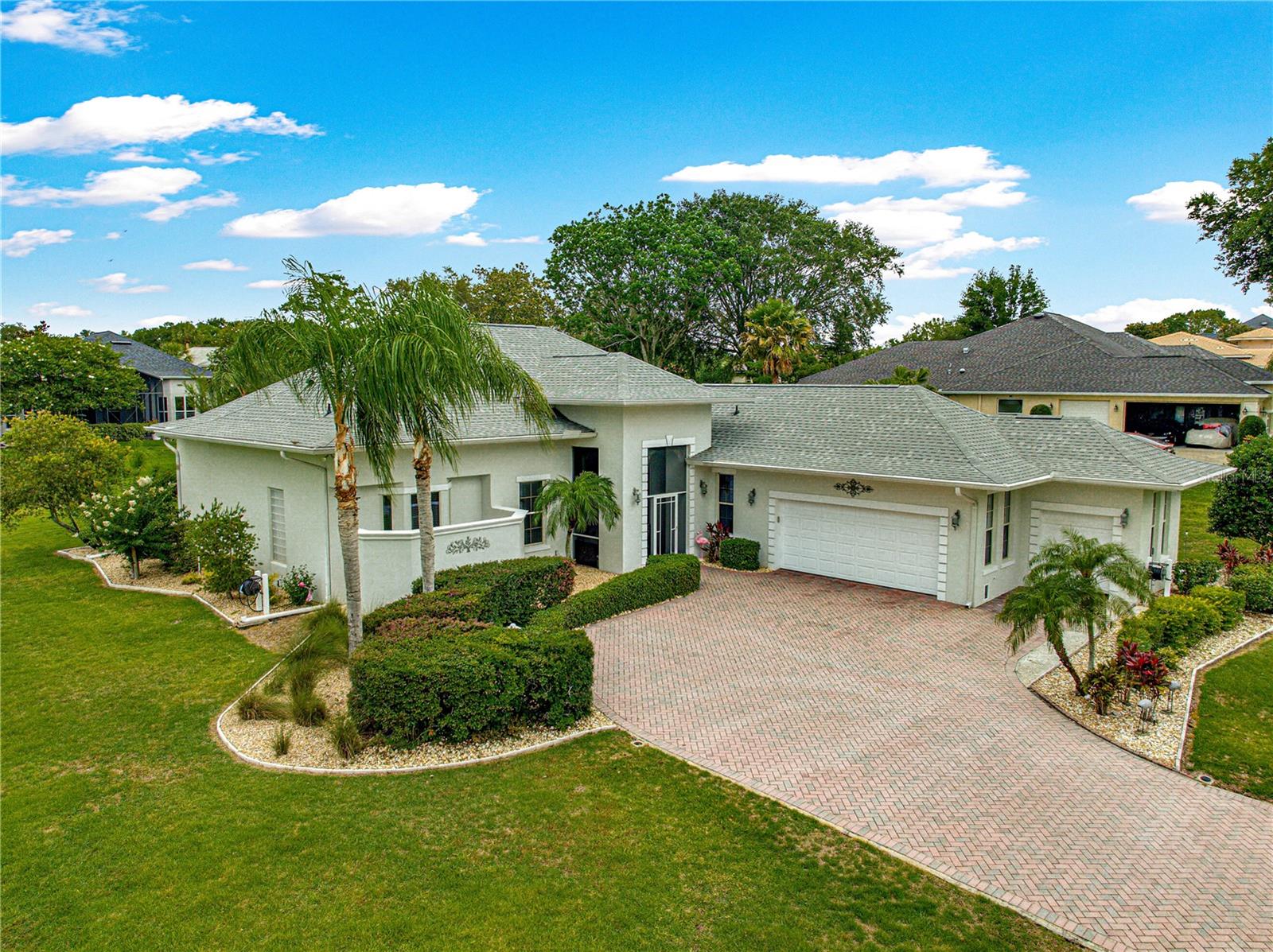 Image 43 of 57 For 39145 Treeline Drive