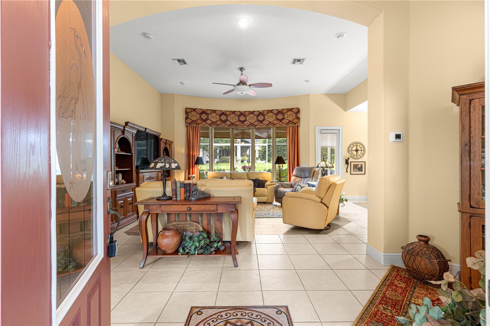 Image 7 of 57 For 39145 Treeline Drive