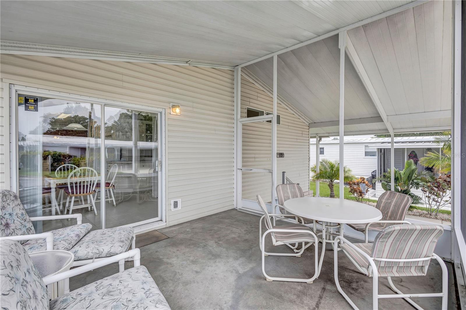 Image 11 of 60 For 9790 66th Street N 89