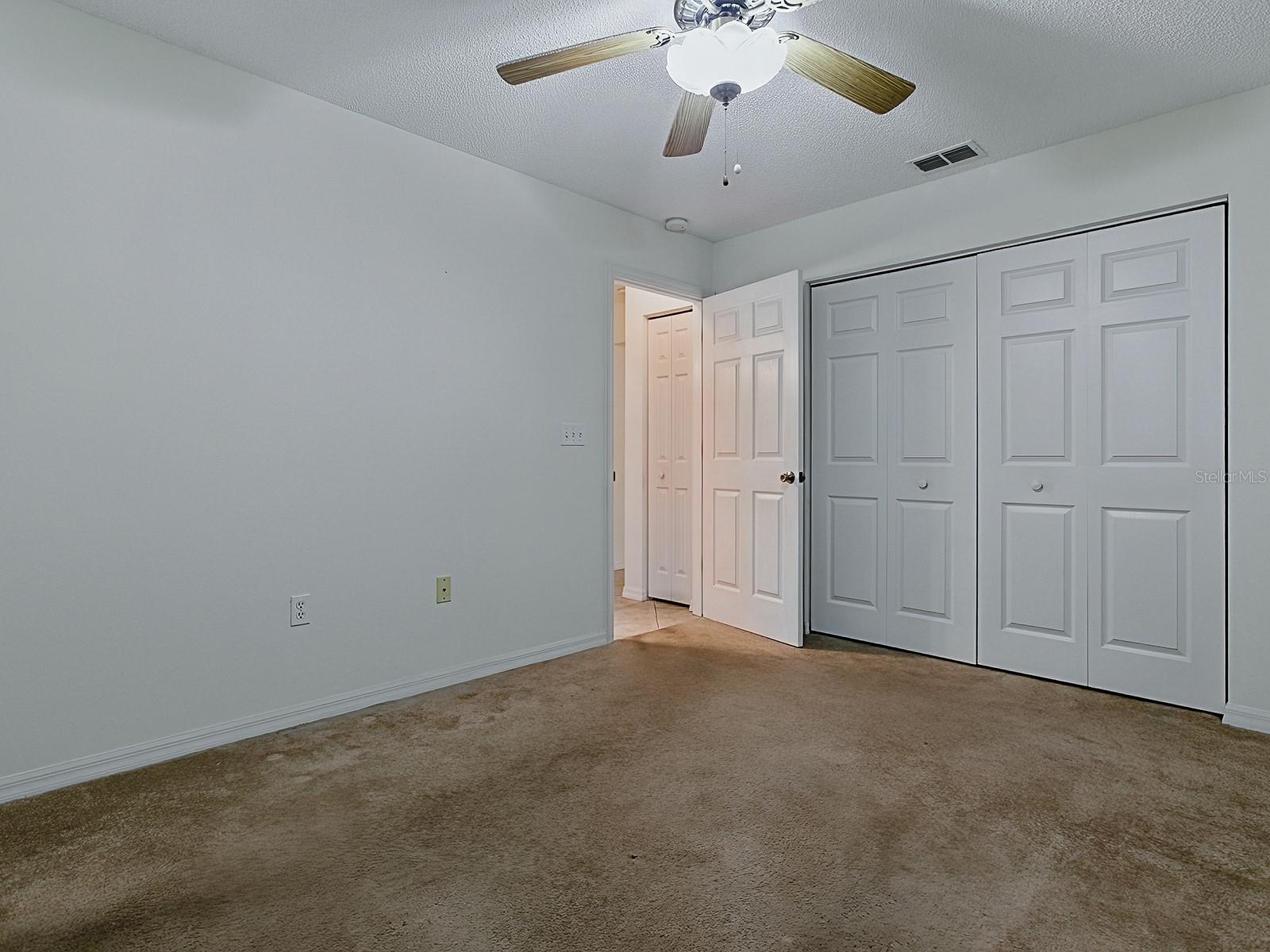 Image 16 of 39 For 409 Westwood Drive
