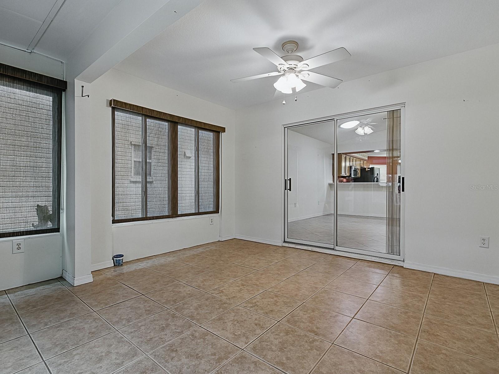 Image 30 of 39 For 409 Westwood Drive