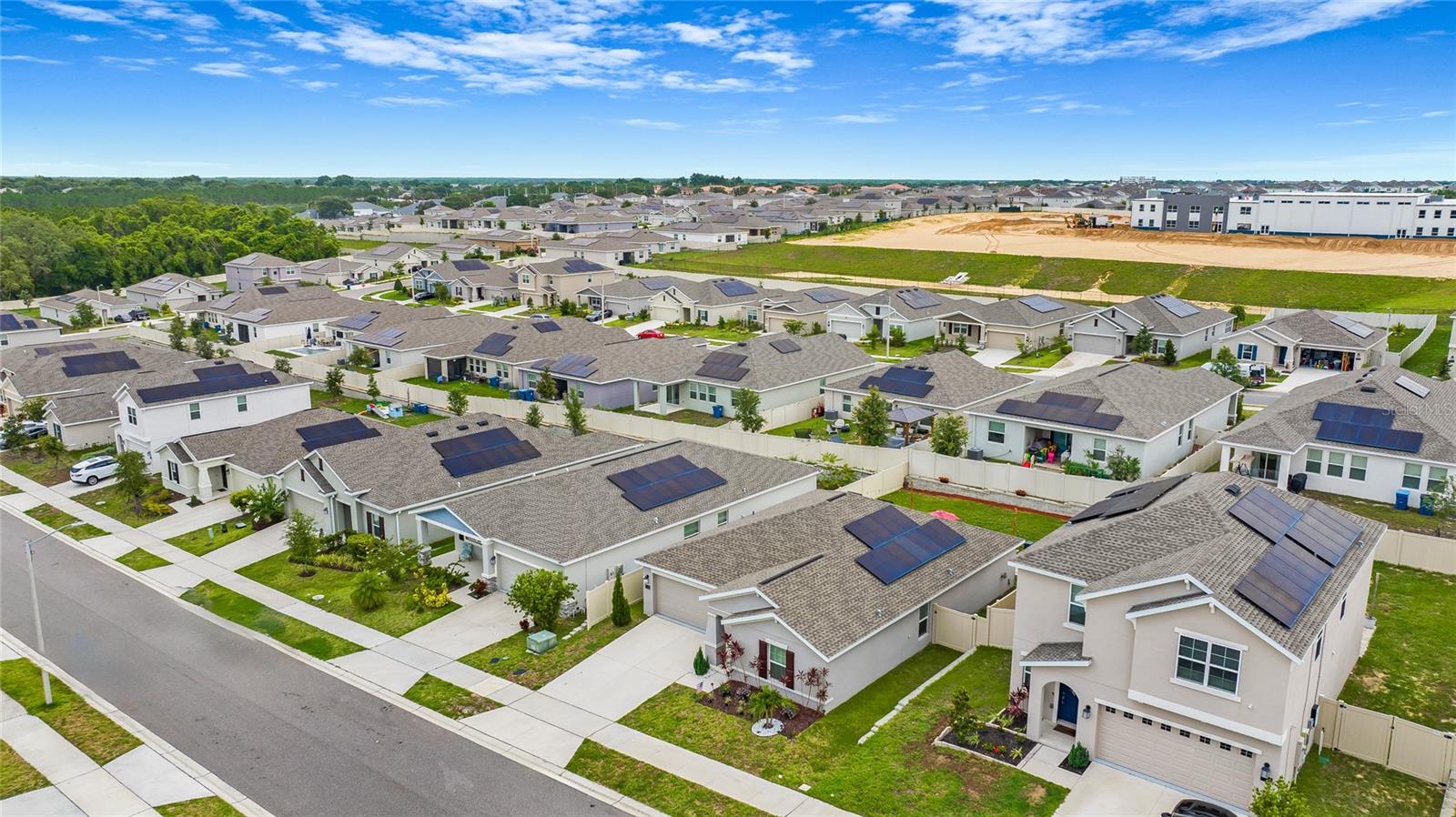 Image 29 of 36 For 733 Citrus Reserve Boulevard