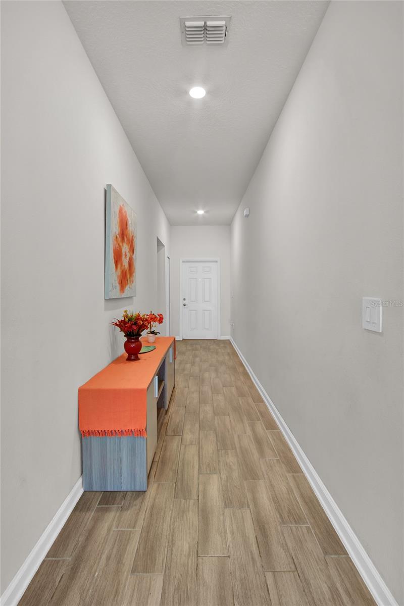 Image 3 of 36 For 733 Citrus Reserve Boulevard