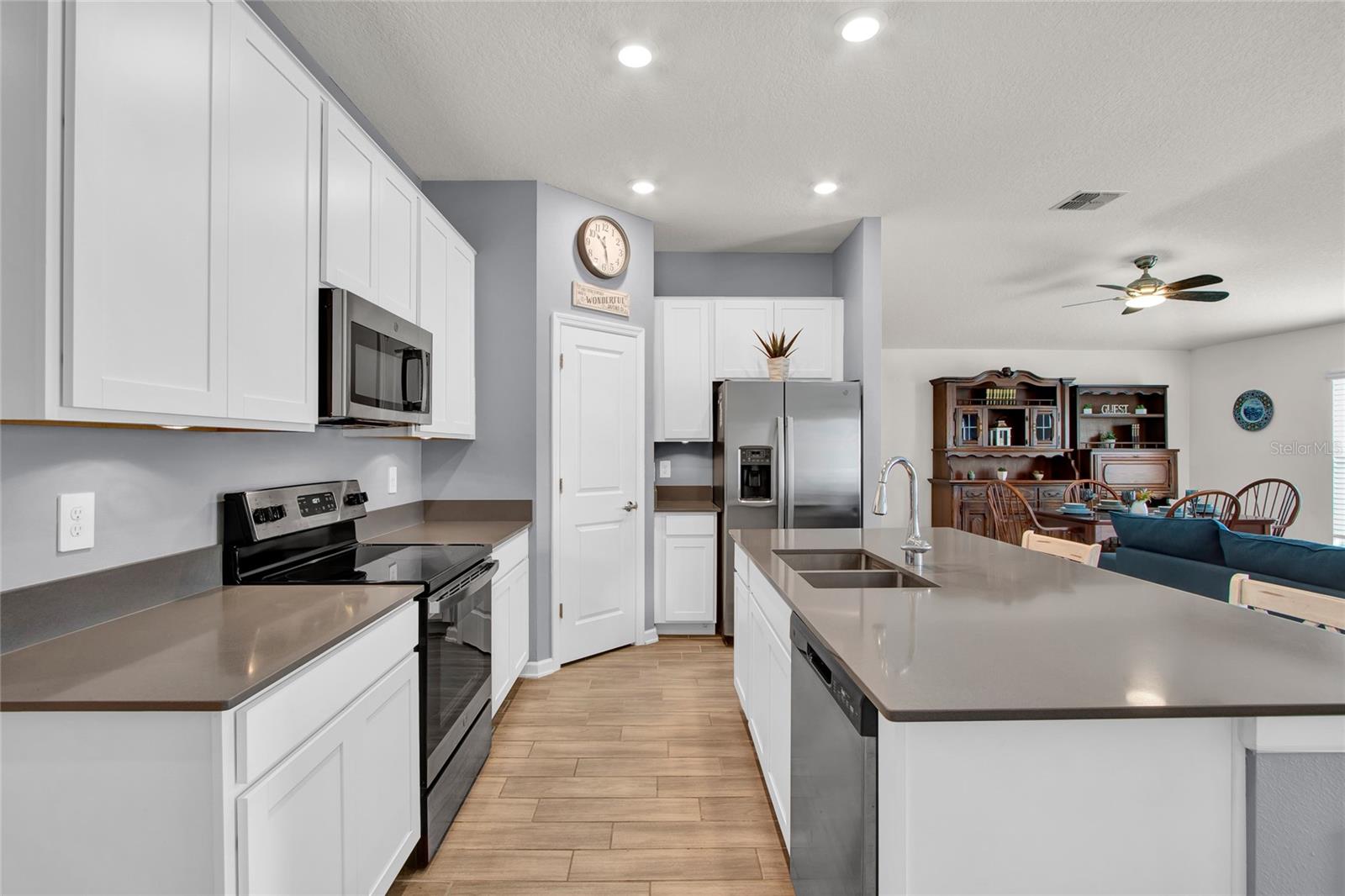 Image 4 of 36 For 733 Citrus Reserve Boulevard