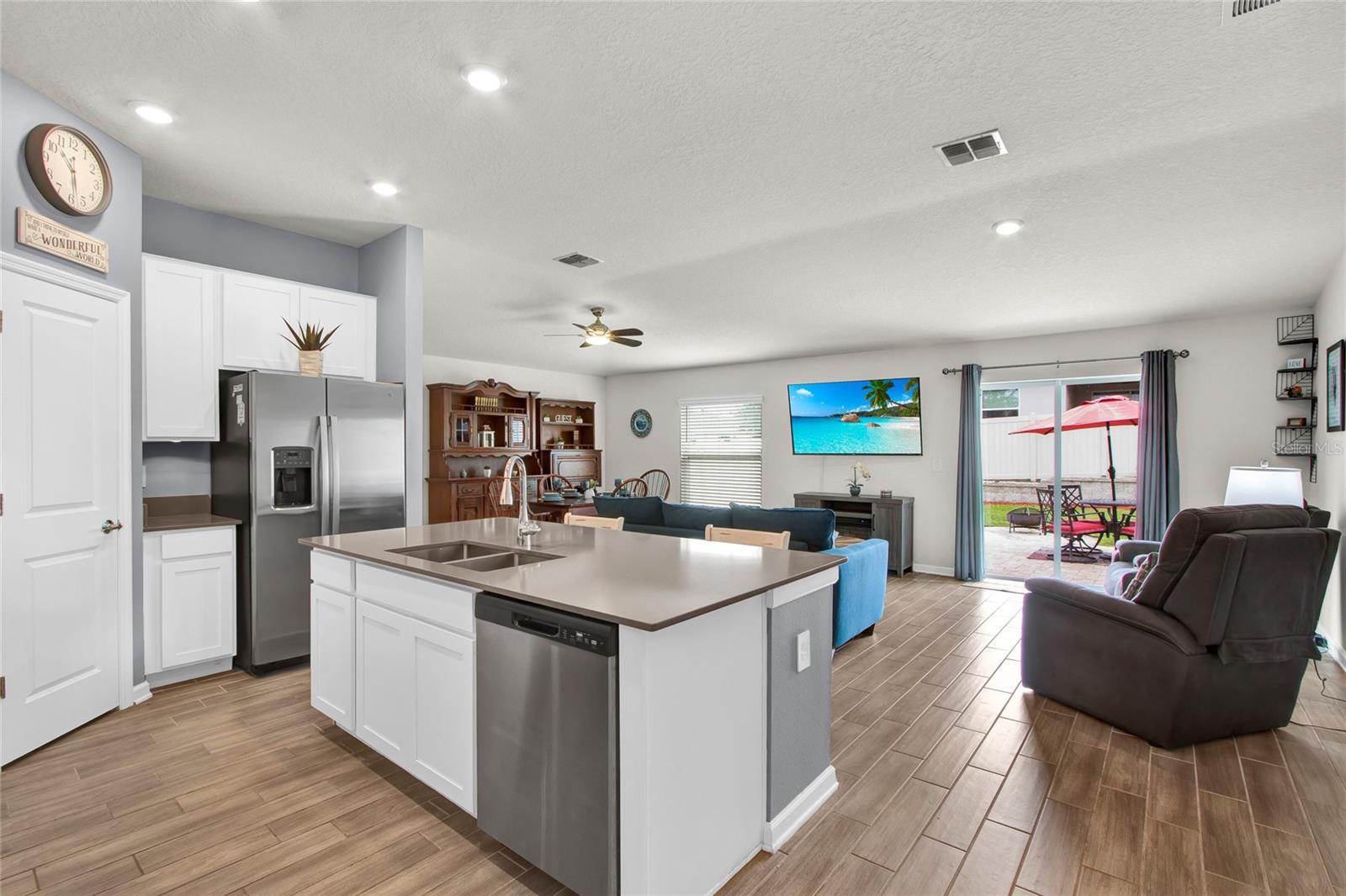 Image 7 of 36 For 733 Citrus Reserve Boulevard