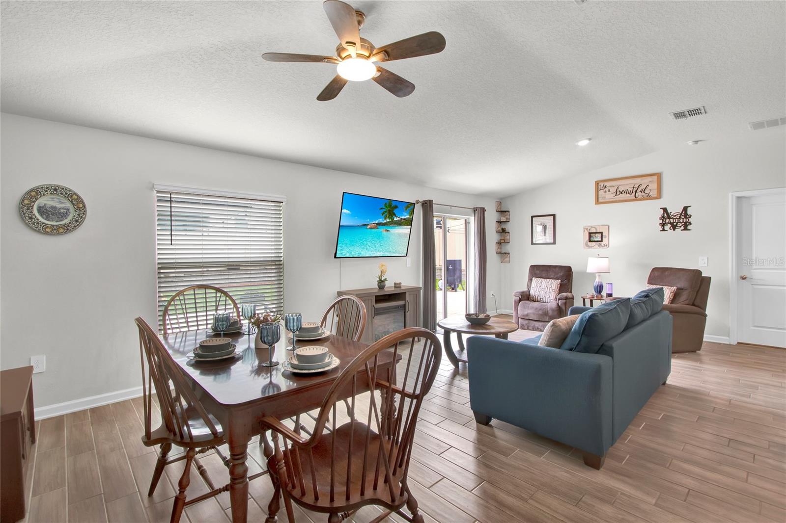 Image 9 of 36 For 733 Citrus Reserve Boulevard