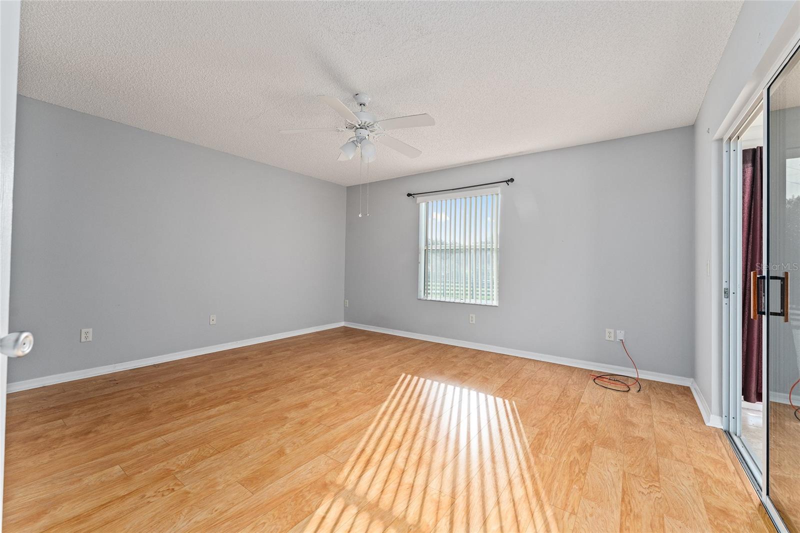 Image 19 of 56 For 2557 Privada Drive