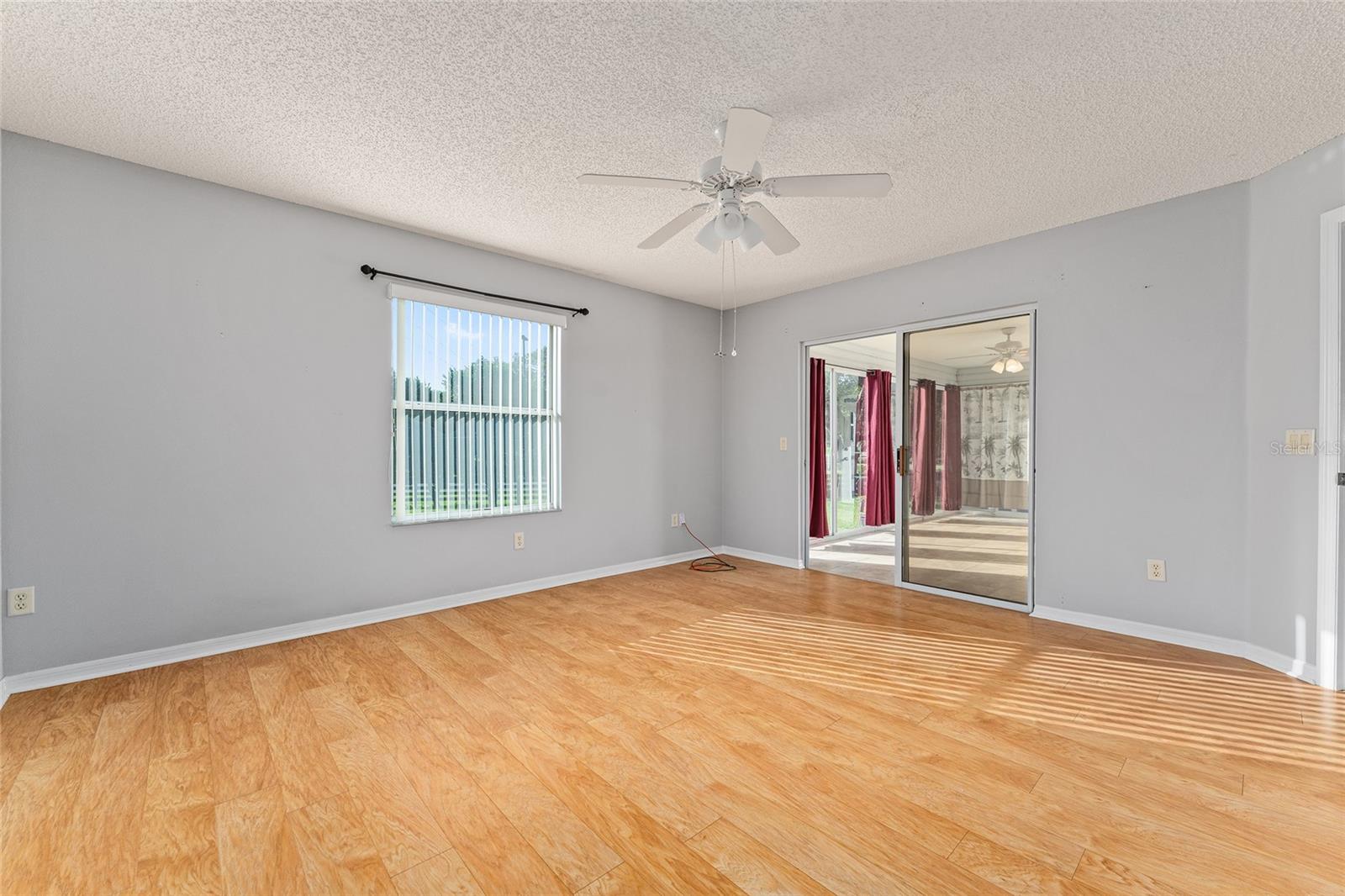 Image 22 of 56 For 2557 Privada Drive