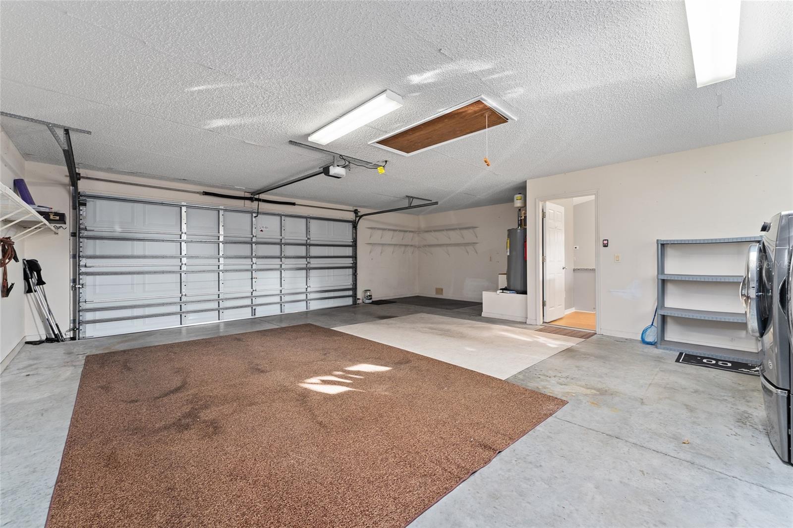 Image 31 of 56 For 2557 Privada Drive