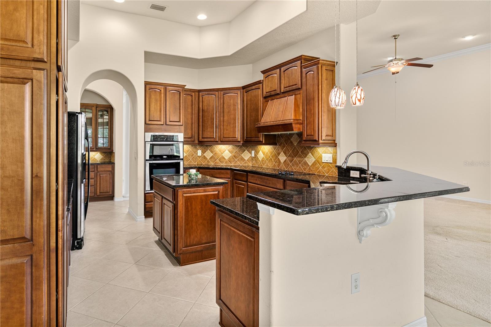 Listing photo id 13 for 29152 David Court