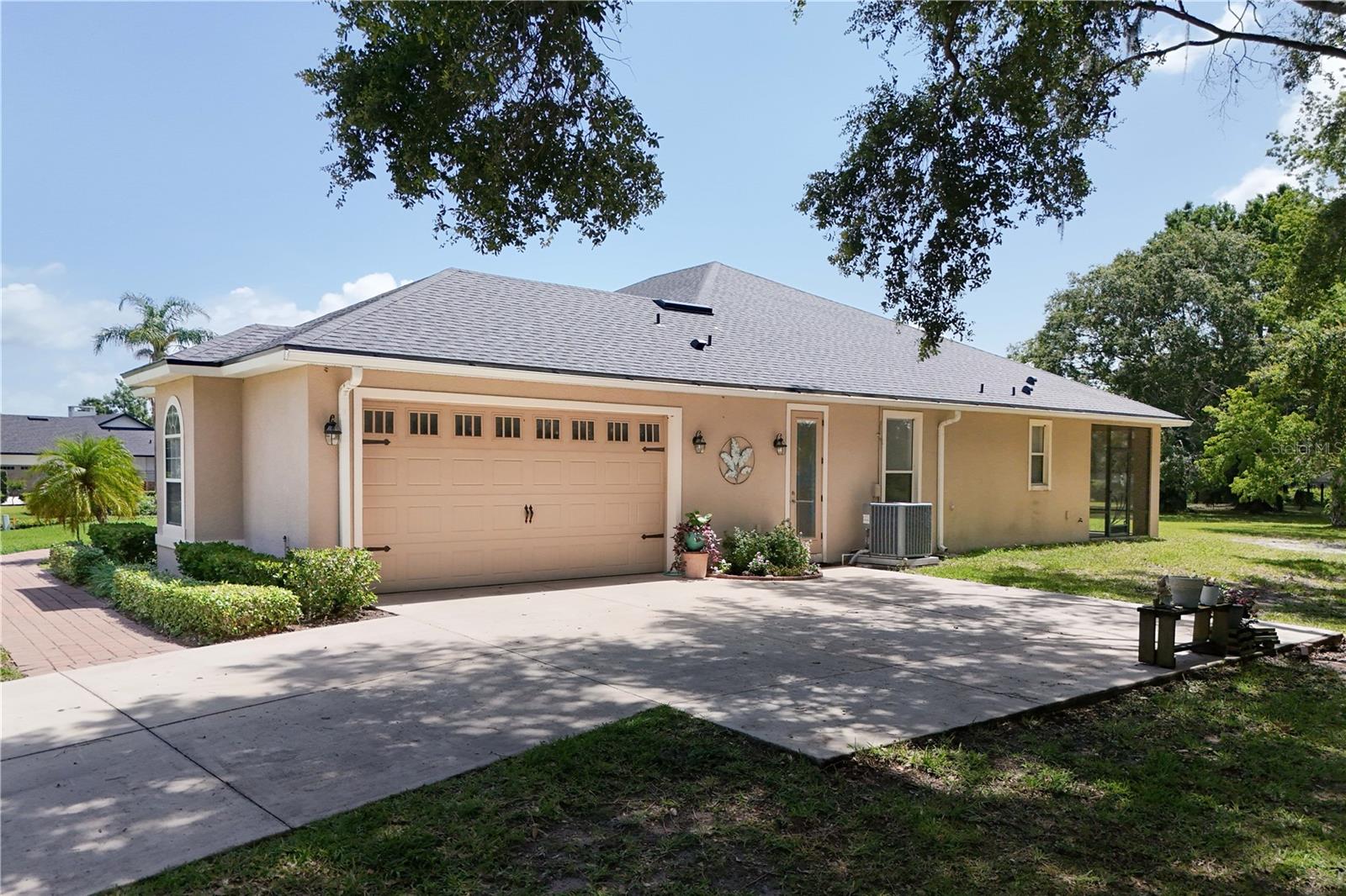 Listing photo id 53 for 29152 David Court