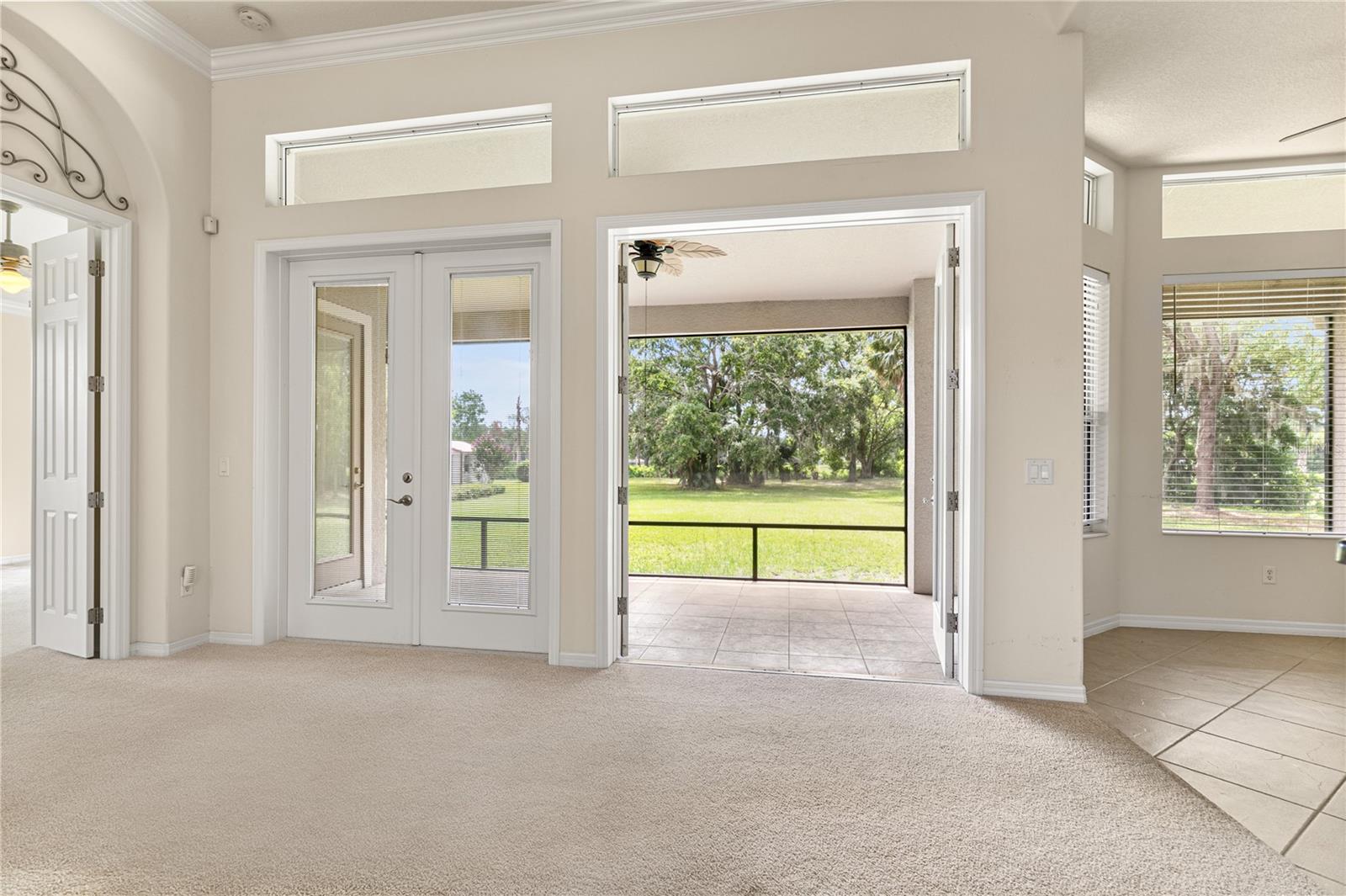 Listing photo id 4 for 29152 David Court