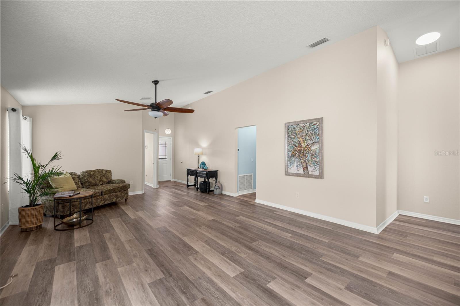 Image 11 of 33 For 5068 121st Avenue