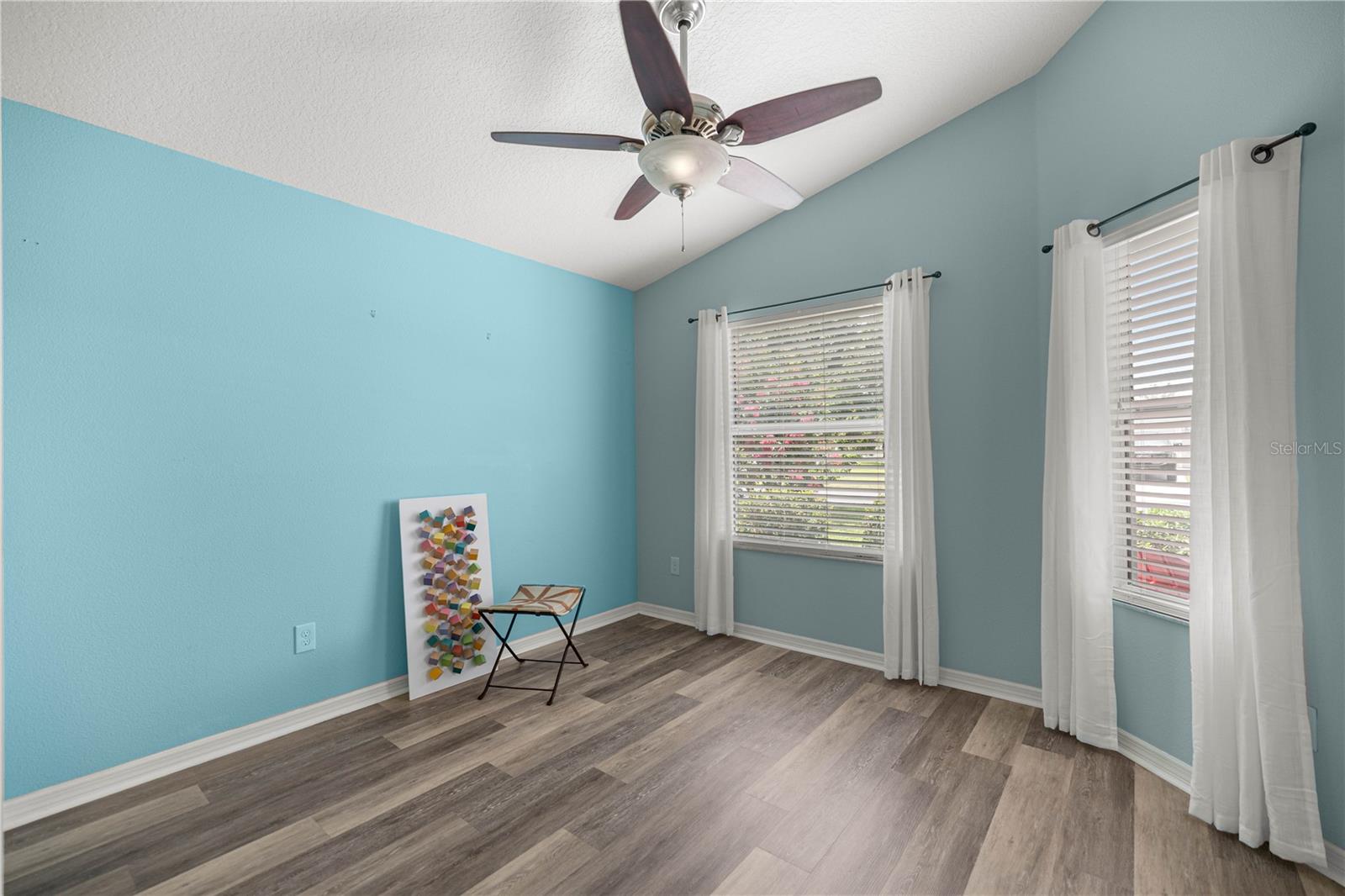 Image 4 of 33 For 5068 121st Avenue