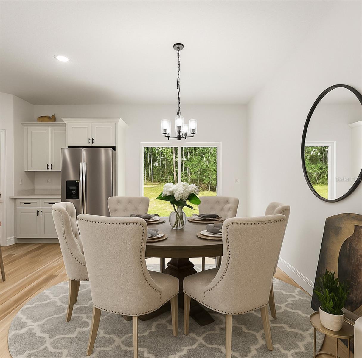 Listing photo id 15 for 1809 Linden Drive
