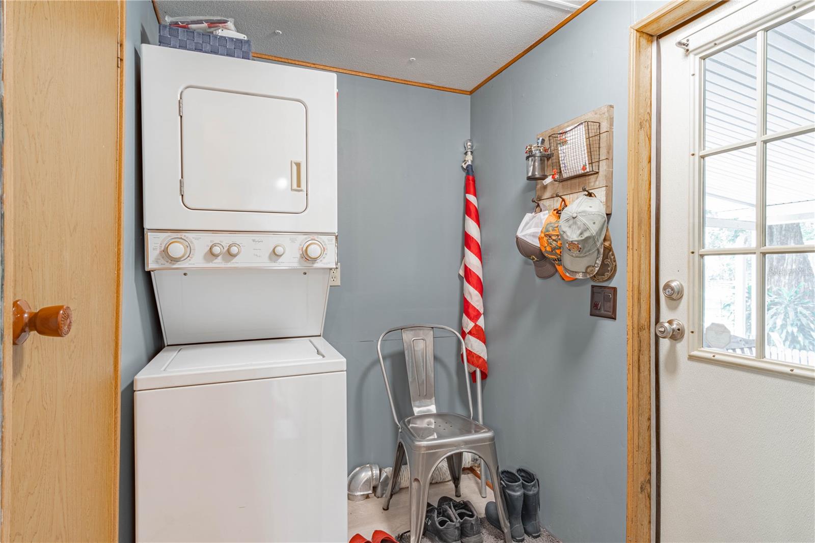 Image 22 of 47 For 2634 Cr 416n