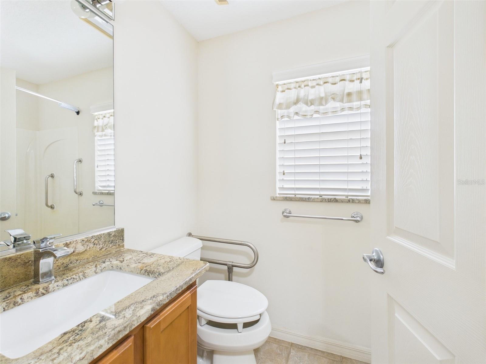 Image 10 of 12 For 652 Danbury Street