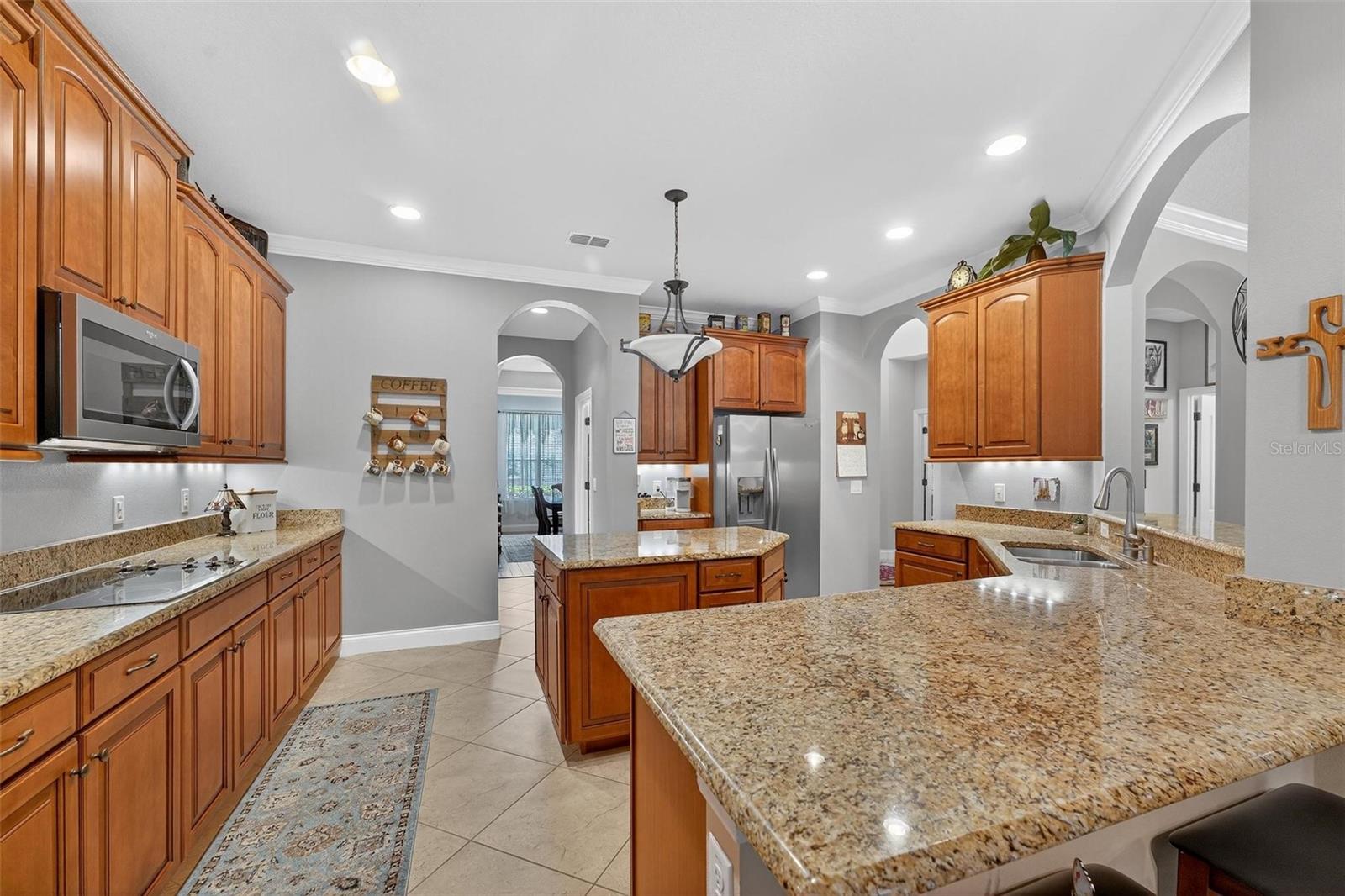 Image 15 of 79 For 1556 Blue Grass Boulevard