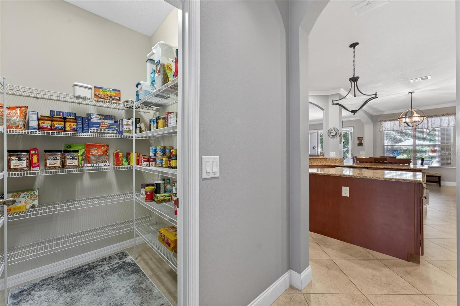 Image 22 of 79 For 1556 Blue Grass Boulevard