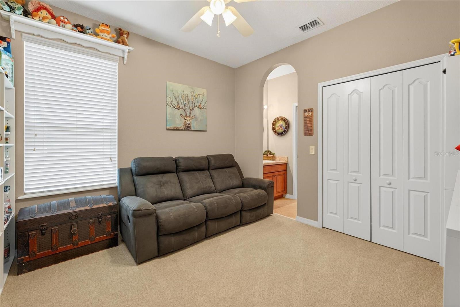 Image 48 of 79 For 1556 Blue Grass Boulevard