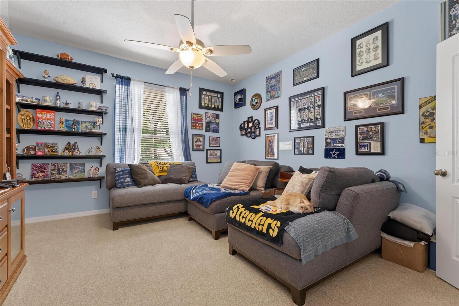 Image 51 of 79 For 1556 Blue Grass Boulevard