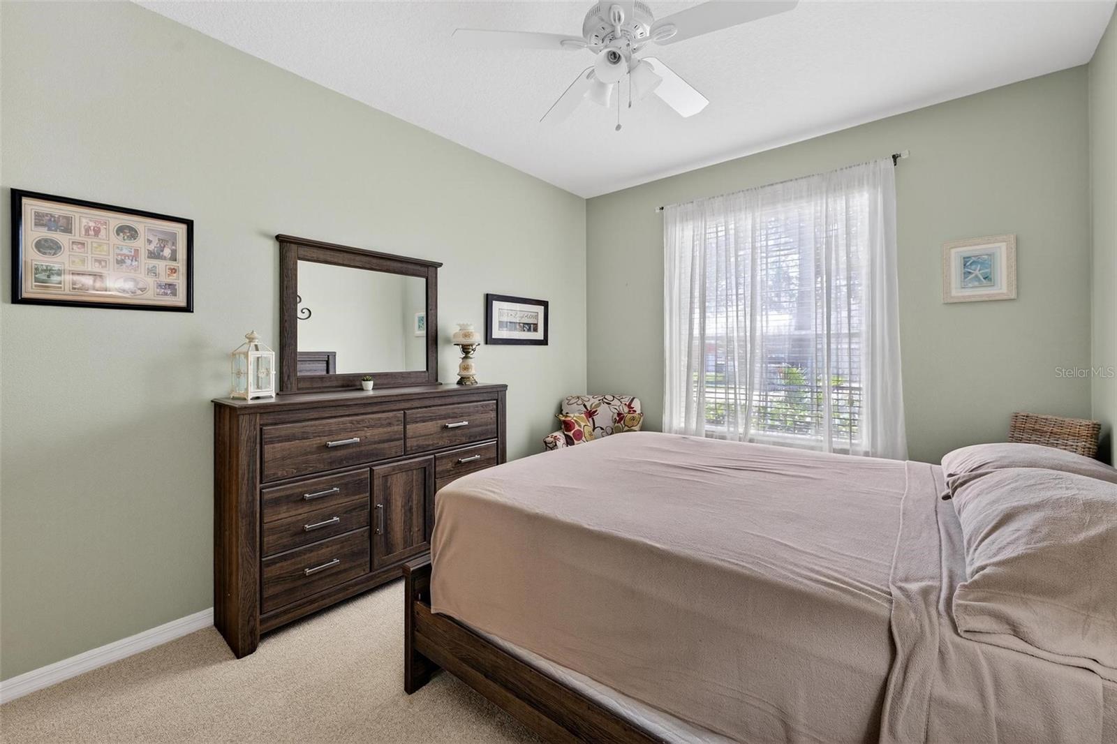 Image 53 of 79 For 1556 Blue Grass Boulevard