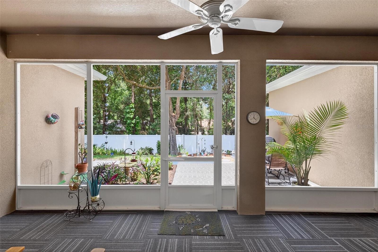 Image 60 of 79 For 1556 Blue Grass Boulevard