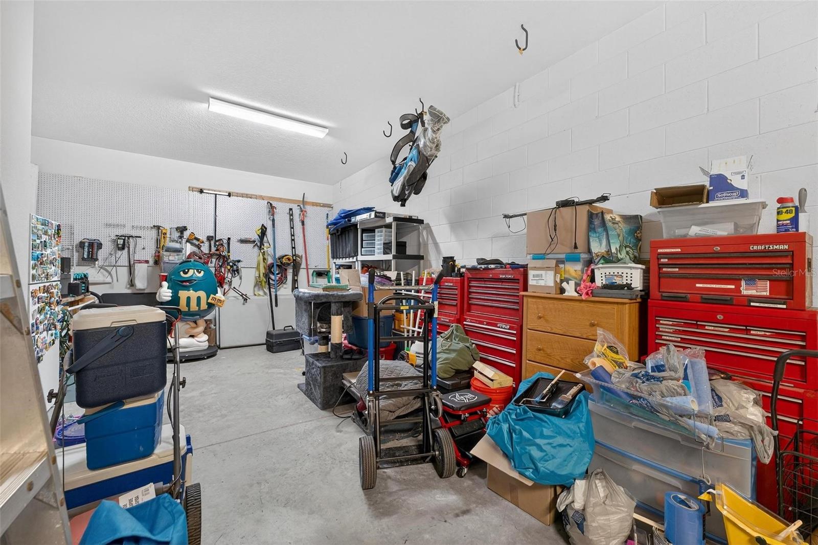 Image 61 of 79 For 1556 Blue Grass Boulevard