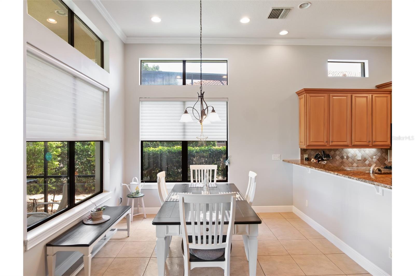 Image 11 of 46 For 9335 San Jose Boulevard