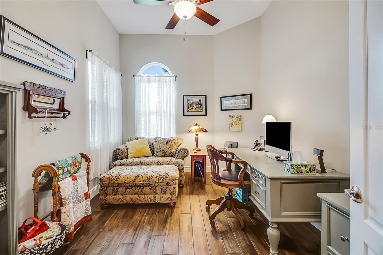 Image 10 of 91 For 6008 Apex Way