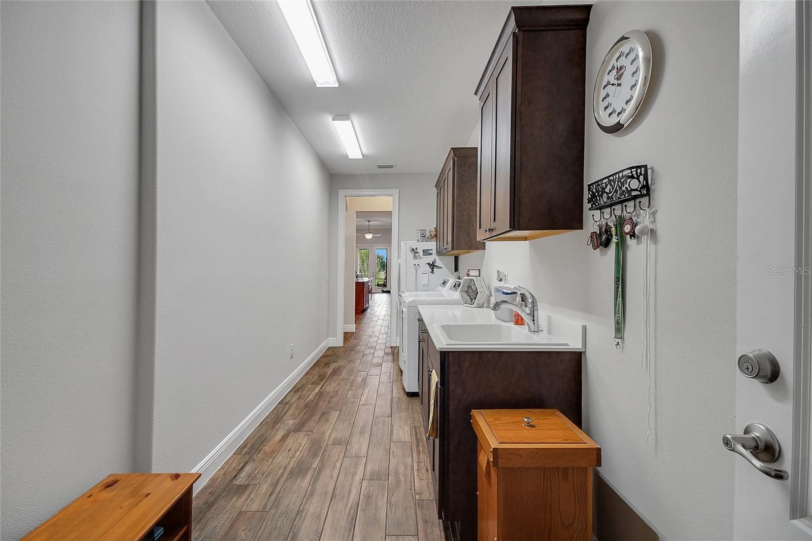 Image 63 of 91 For 6008 Apex Way
