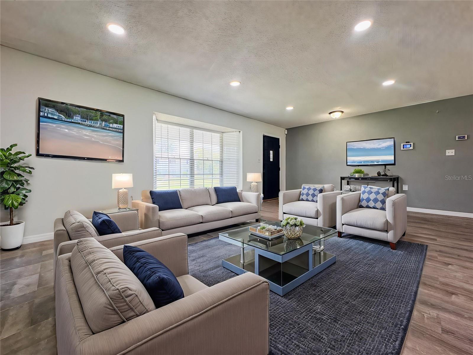 Image 10 of 61 For 604 Ponderosa Drive