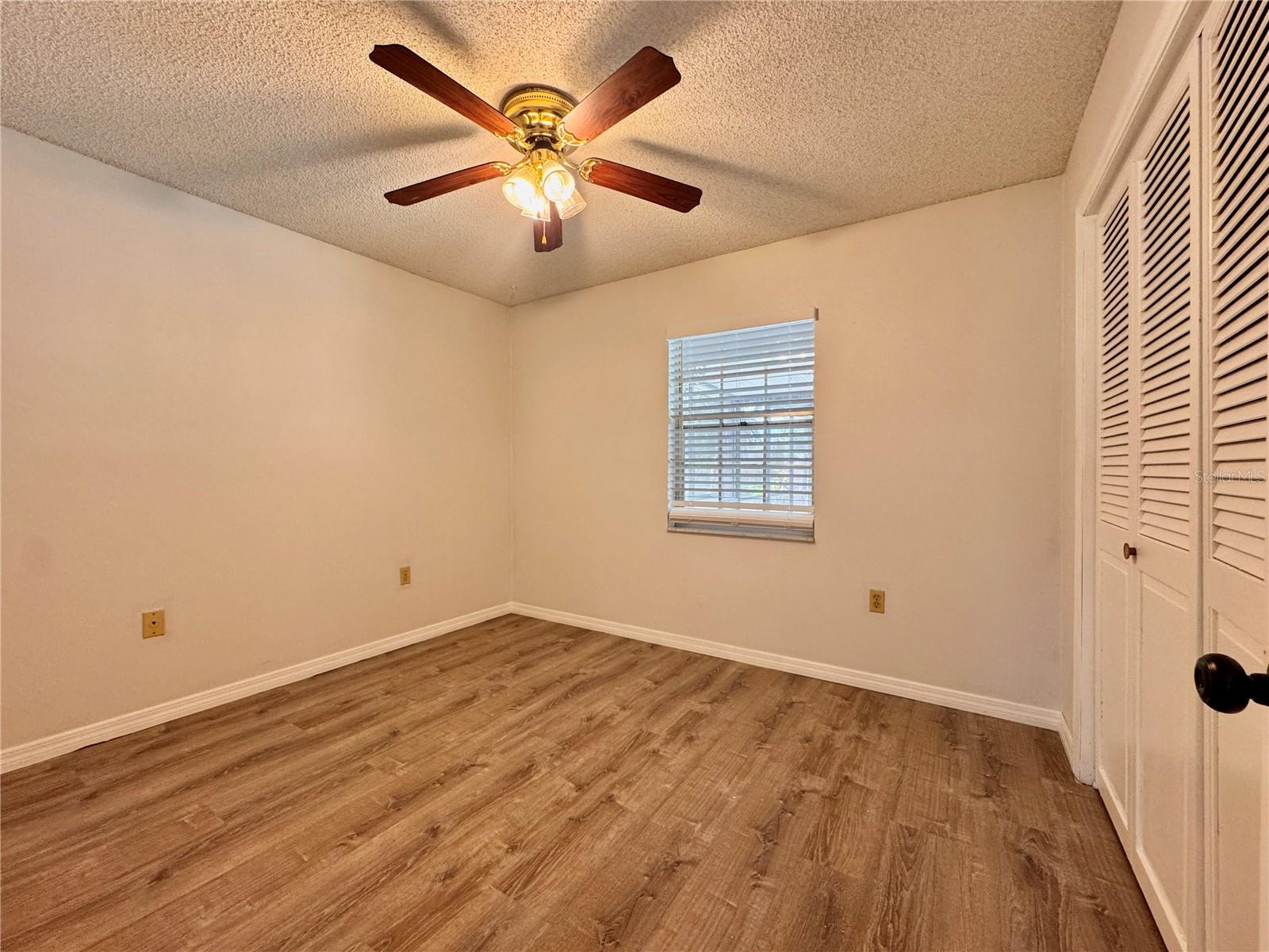 Image 28 of 61 For 604 Ponderosa Drive