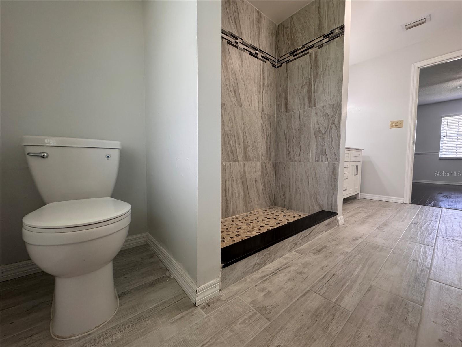 Image 41 of 61 For 604 Ponderosa Drive