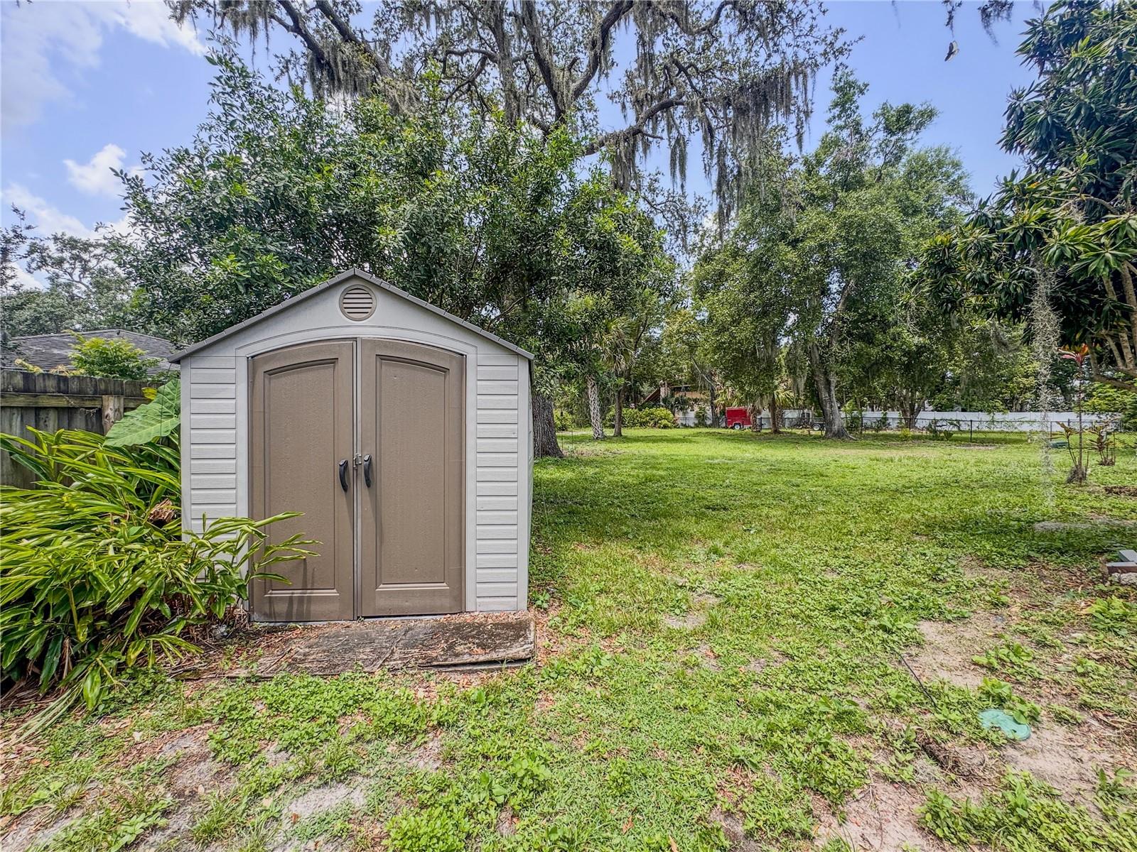 Image 49 of 61 For 604 Ponderosa Drive