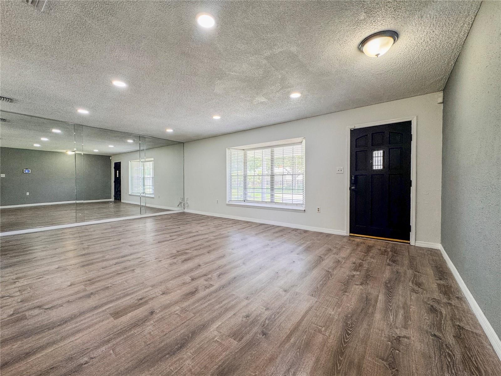 Image 8 of 61 For 604 Ponderosa Drive