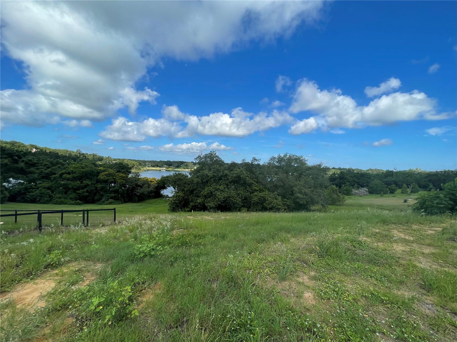 Image 11 of 38 For Country Club Road