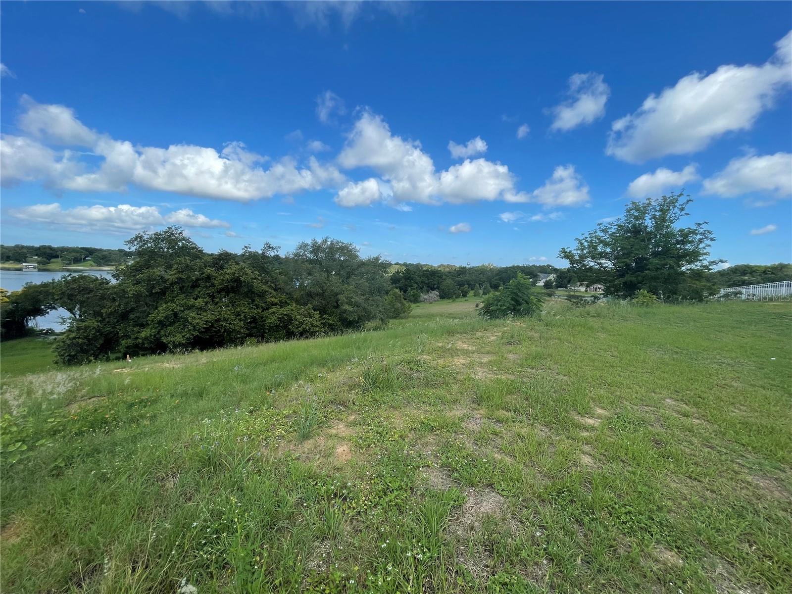 Image 6 of 38 For Country Club Road