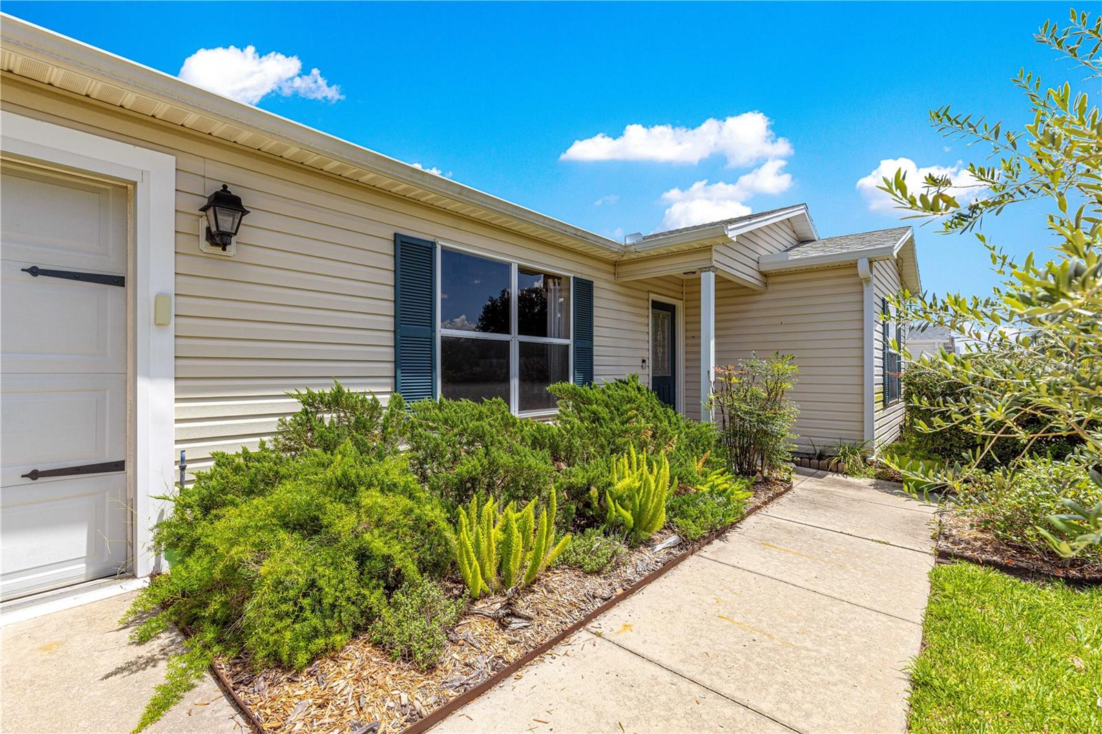 Image 2 of 33 For 1224 Ballesteros Drive