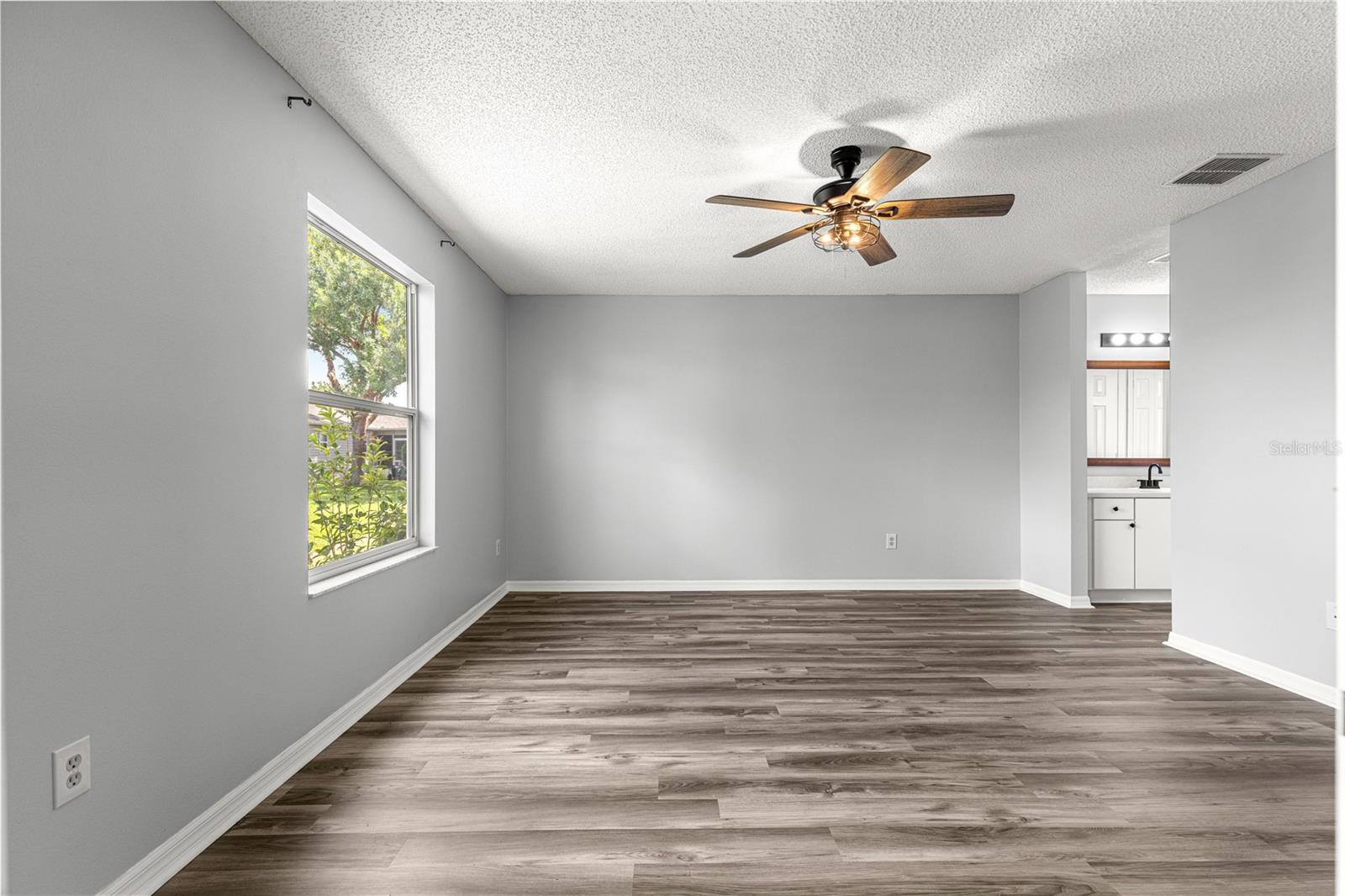 Image 21 of 33 For 1224 Ballesteros Drive