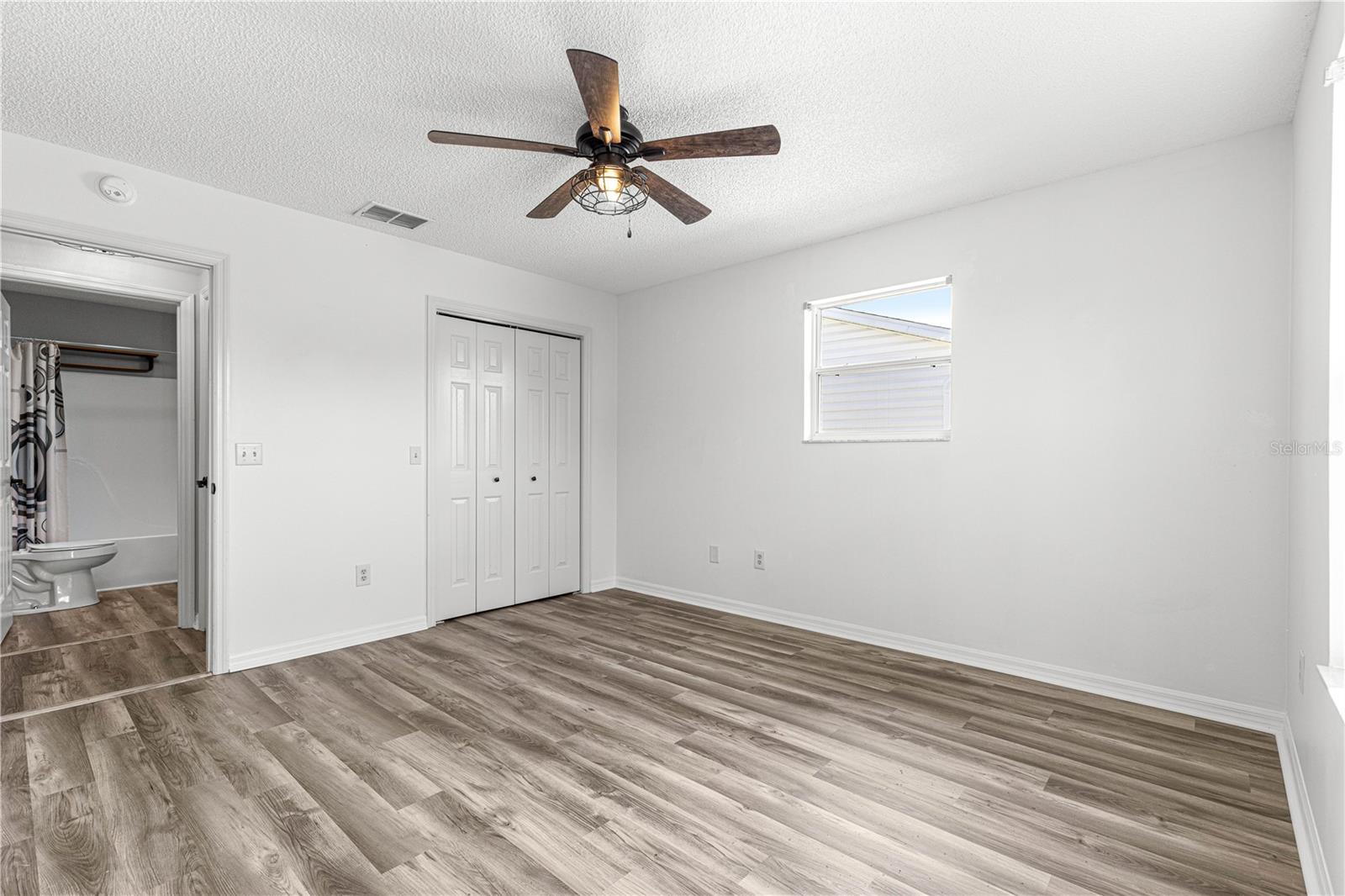 Image 23 of 33 For 1224 Ballesteros Drive