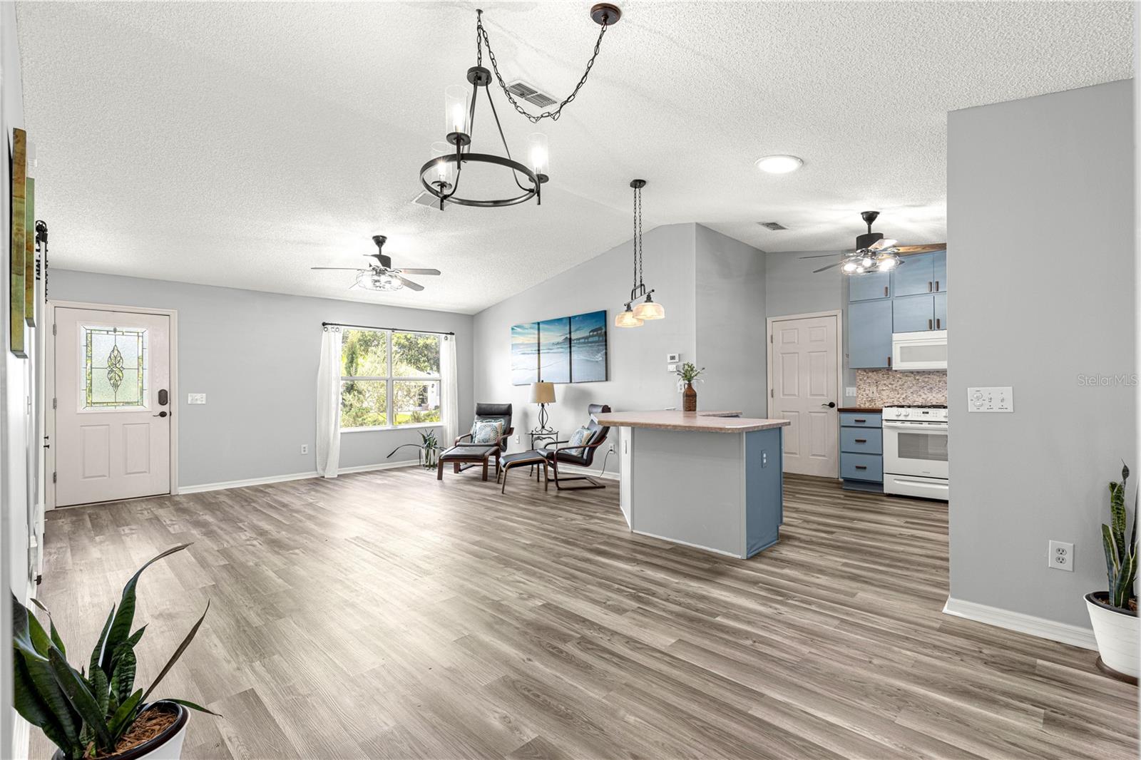 Image 7 of 33 For 1224 Ballesteros Drive