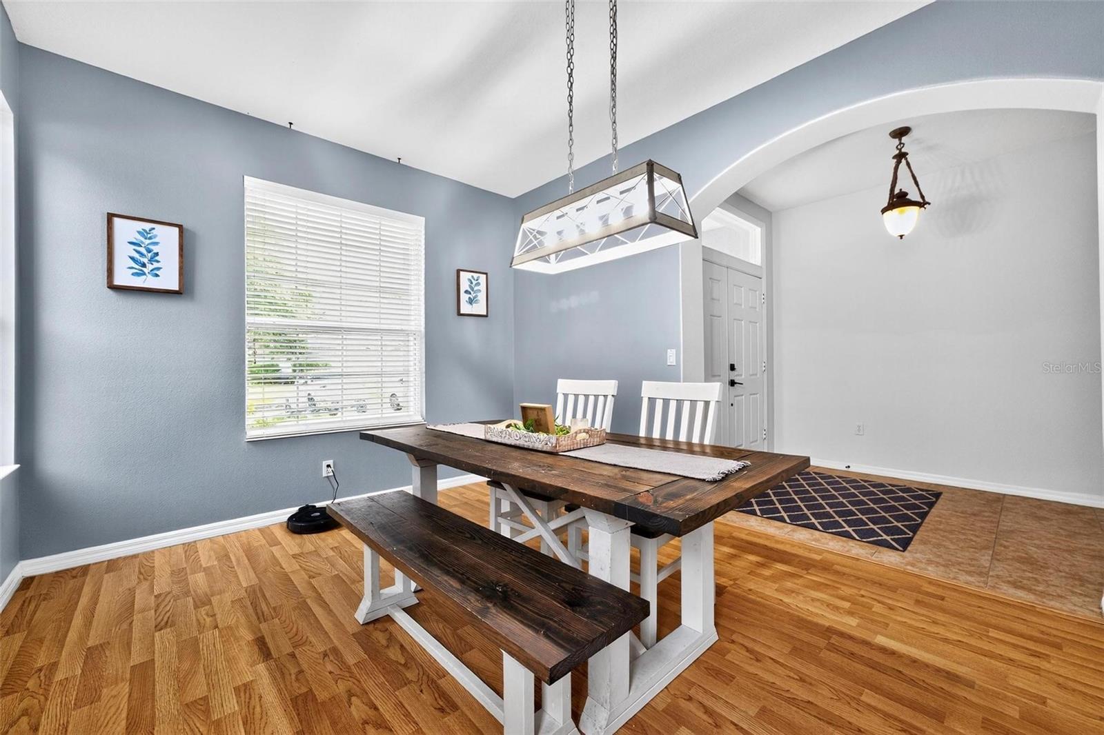 Image 3 of 74 For 33316 Irongate Dr