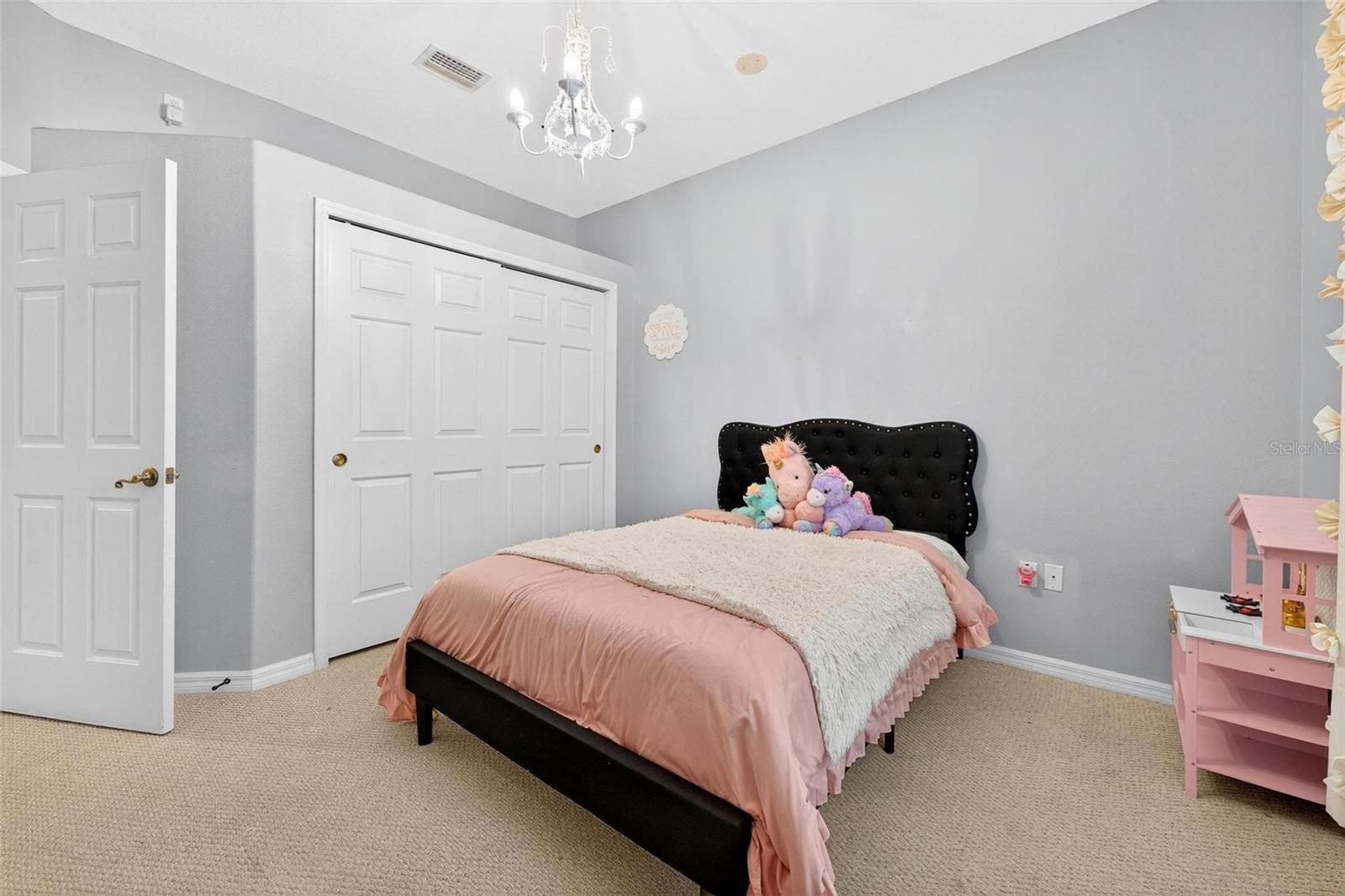 Image 34 of 74 For 33316 Irongate Dr