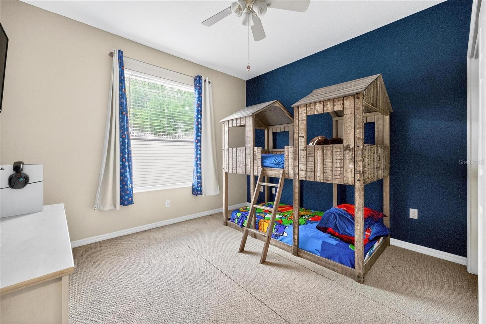 Image 35 of 74 For 33316 Irongate Dr